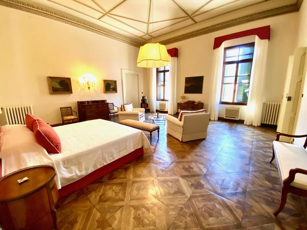 Palazzo Mantua Benavides Suites&Apartments Padova Esterno foto